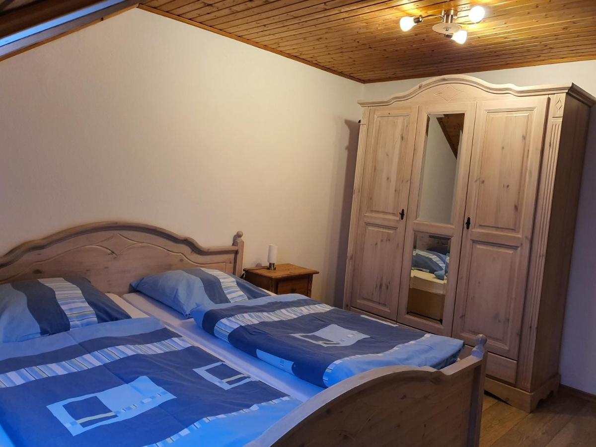 Kleberhof - Urlaub Auf Dem Bauernhof Apartment Eslarn Luaran gambar